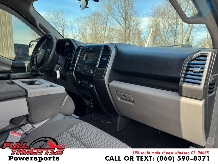 Used 2017 Ford F150 XLT image 14