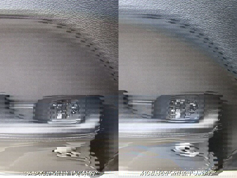 Used 2020 Dodge Challenger R/T image 9