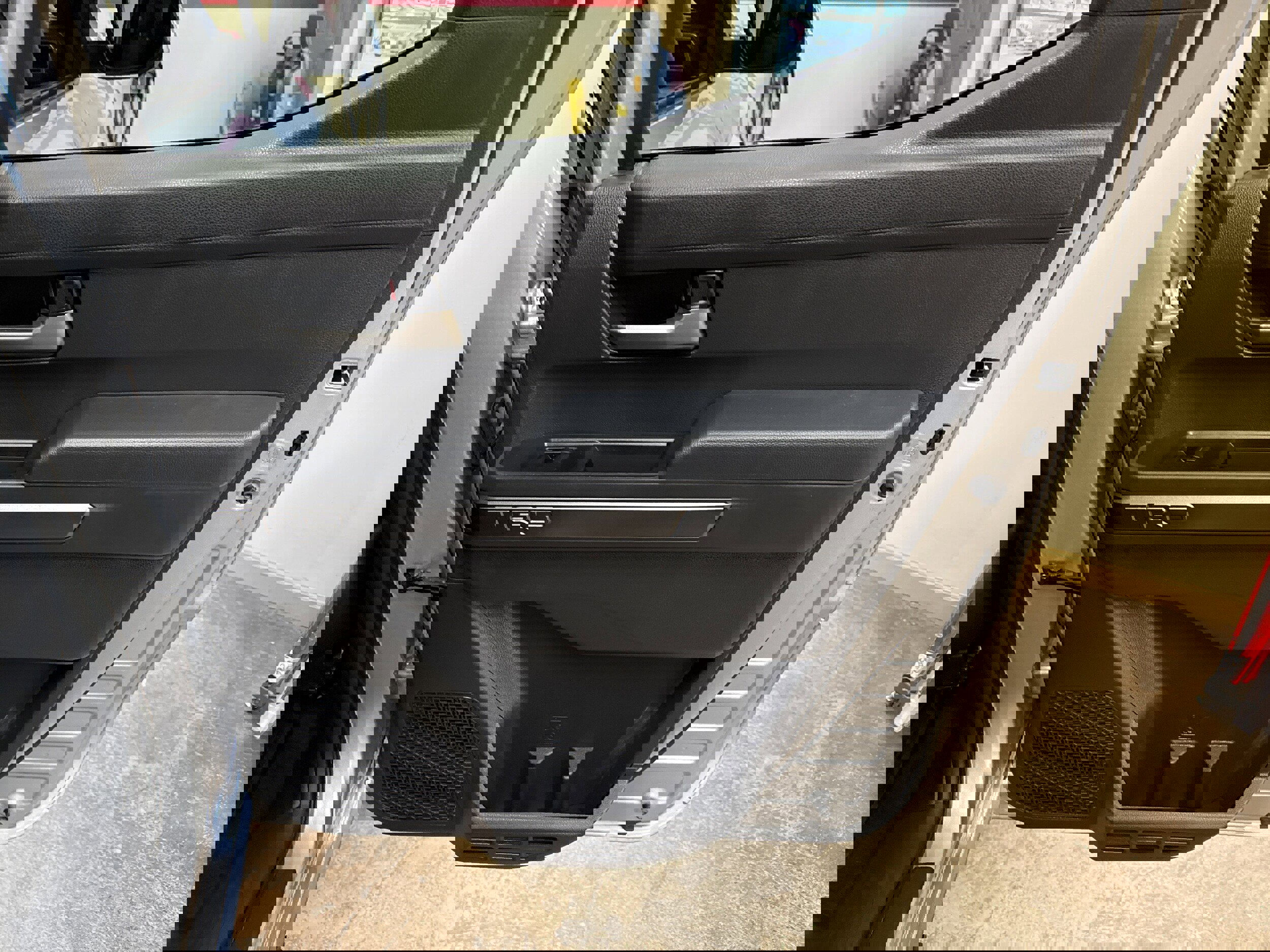 Used 2024 Toyota Tacoma TRD Sport w/ TRD Sport Premium Package image 19