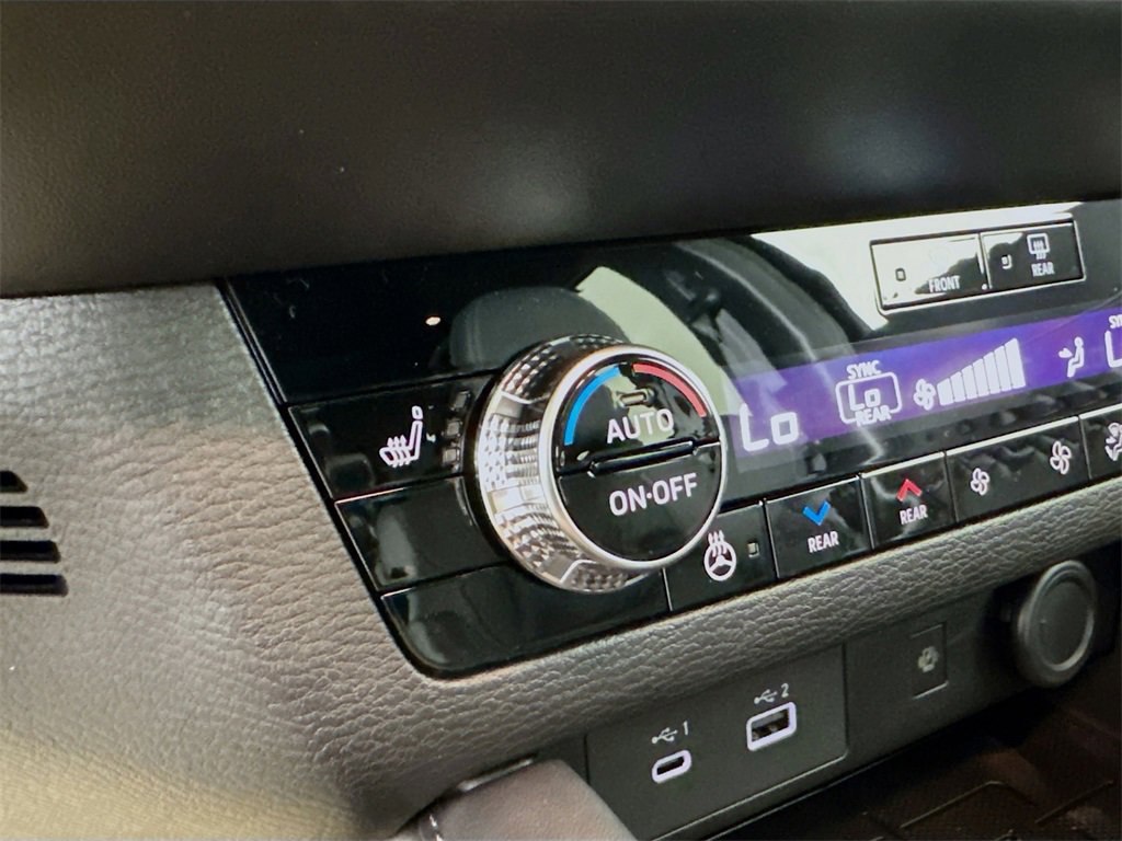 New 2025 Mitsubishi Outlander SEL Black Edition image 20