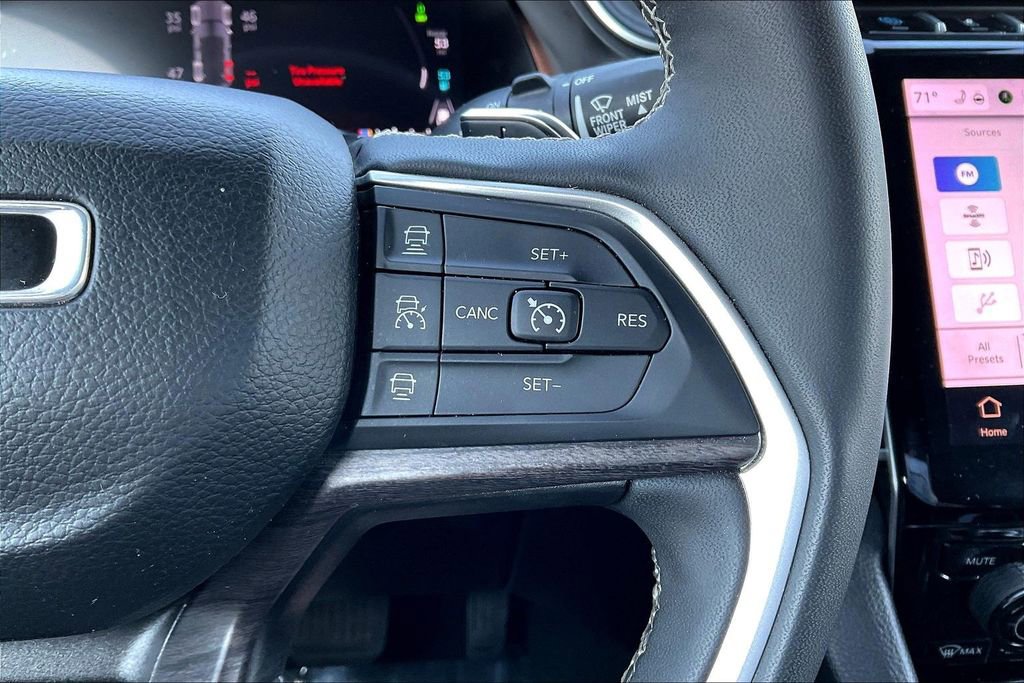 Used 2024 Jeep Grand Cherokee Limited 4xe image 21