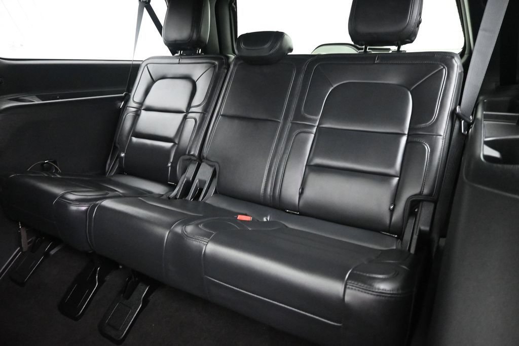 Used 2023 Lincoln Navigator L Reserve AWD/4WD image 21