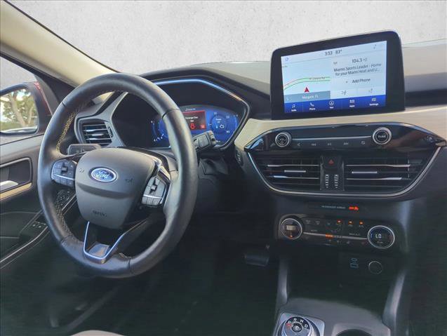 Certified 2021 Ford Escape Titanium w/ Titanium Premium Package image 28