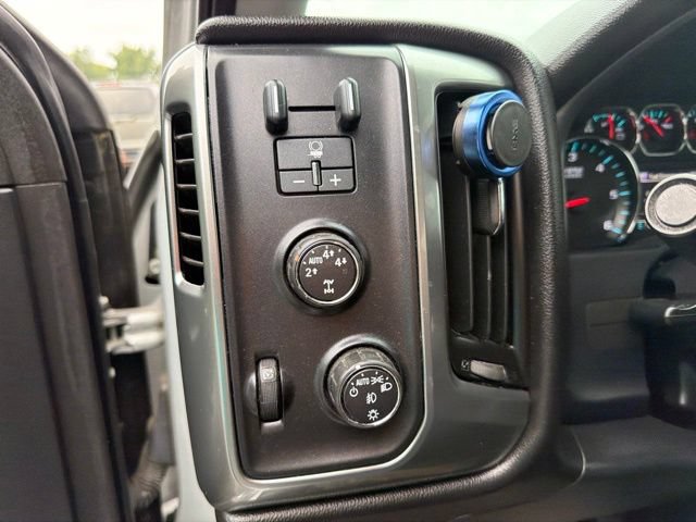 Used 2016 Chevrolet Silverado 1500 LT w/ All Star Edition AWD/4WD image 16