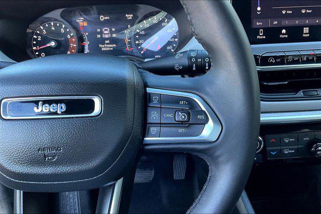 Certified 2025 Jeep Compass Limited image 19