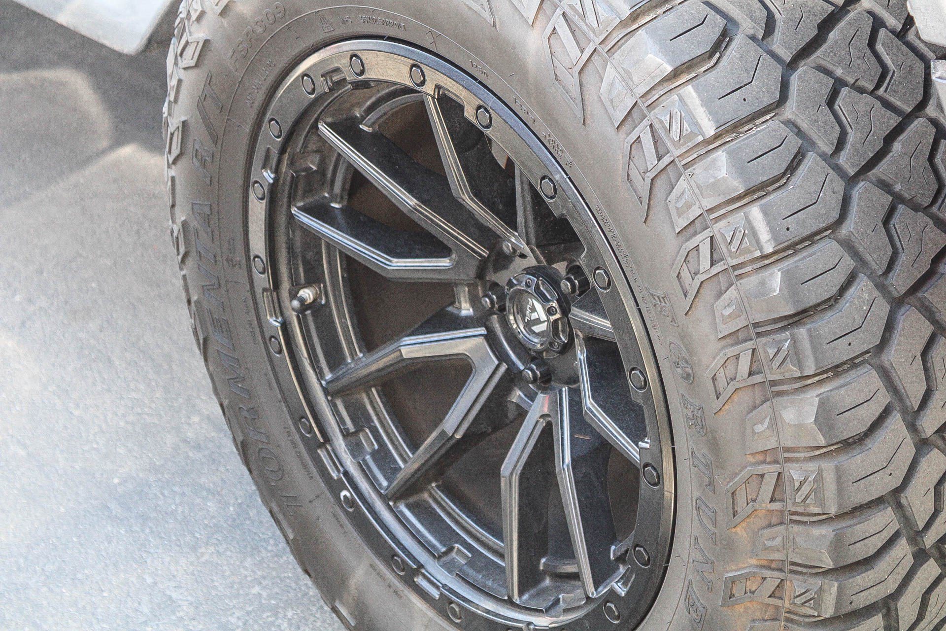 Used 2019 Jeep Wrangler Unlimited Sahara AWD/4WD image 11