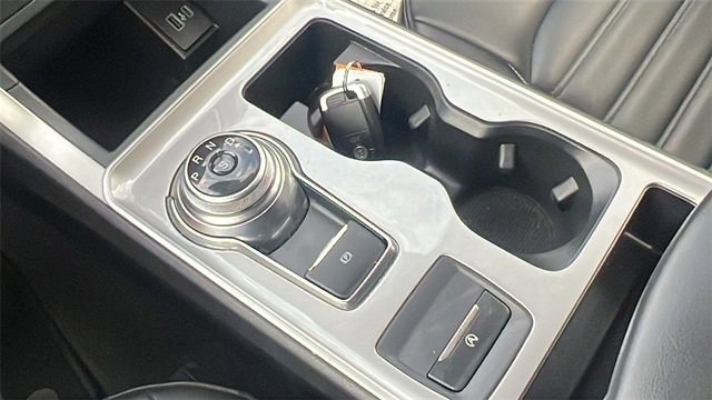 Used 2024 Ford Edge SEL image 24