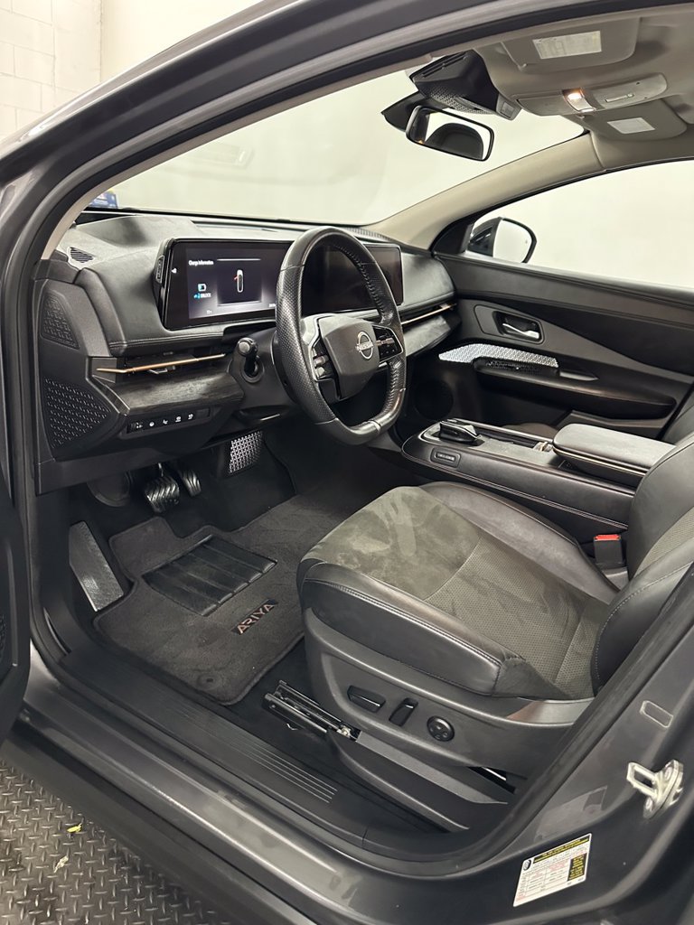 Used 2023 Nissan Ariya FWD image 10