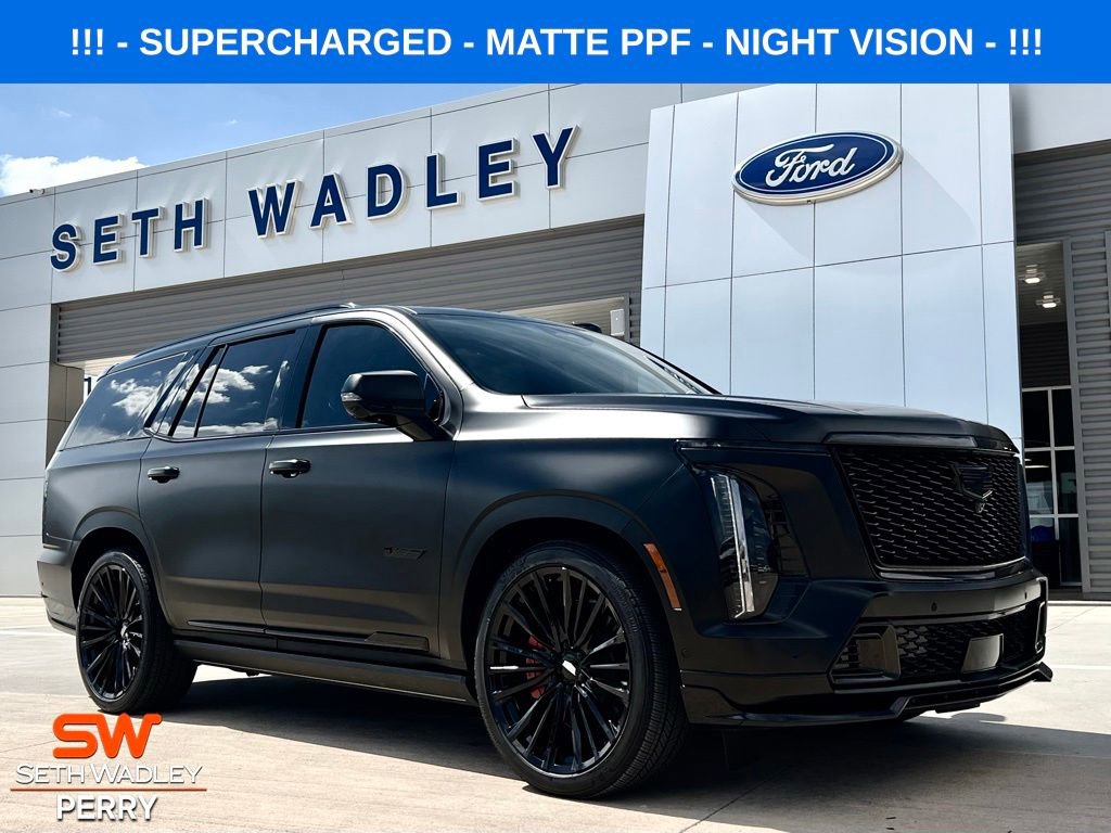 Used 2025 Cadillac Escalade V AWD/4WD image 1