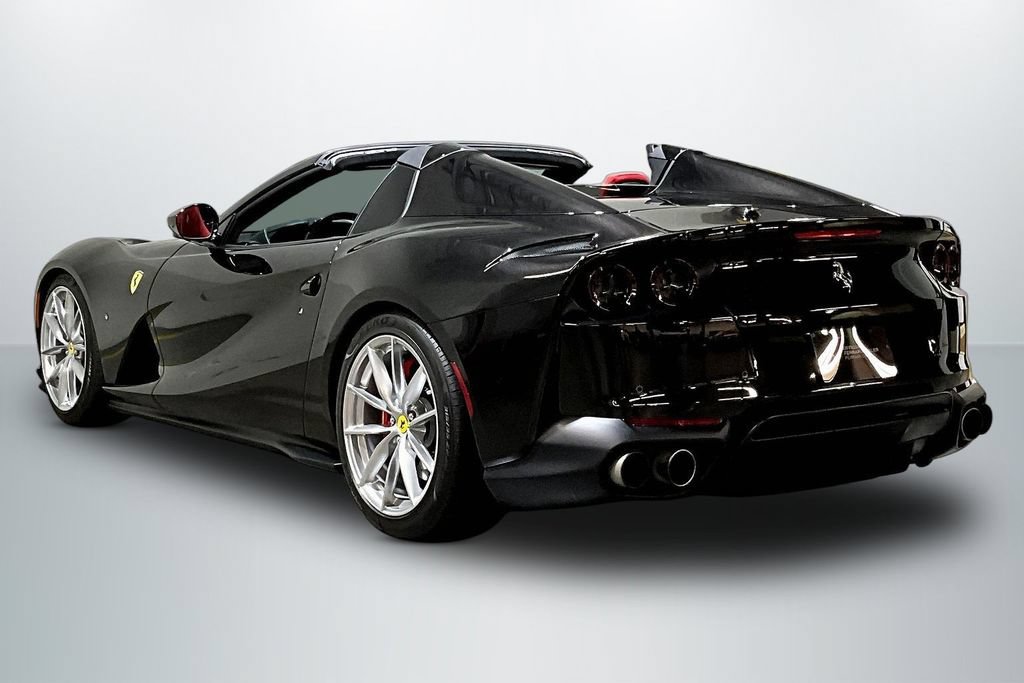 Used 2023 Ferrari 812 GTS RWD image 5