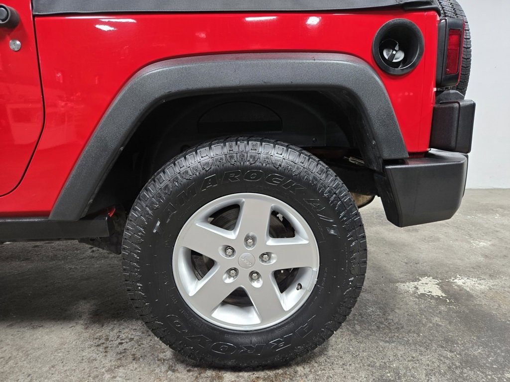 Used 2018 Jeep Wrangler Willys Wheeler image 46