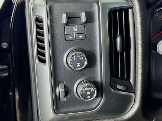 Used 2015 Chevrolet Silverado 2500 LT w/ Z71 Package, Off-Road AWD/4WD image 12