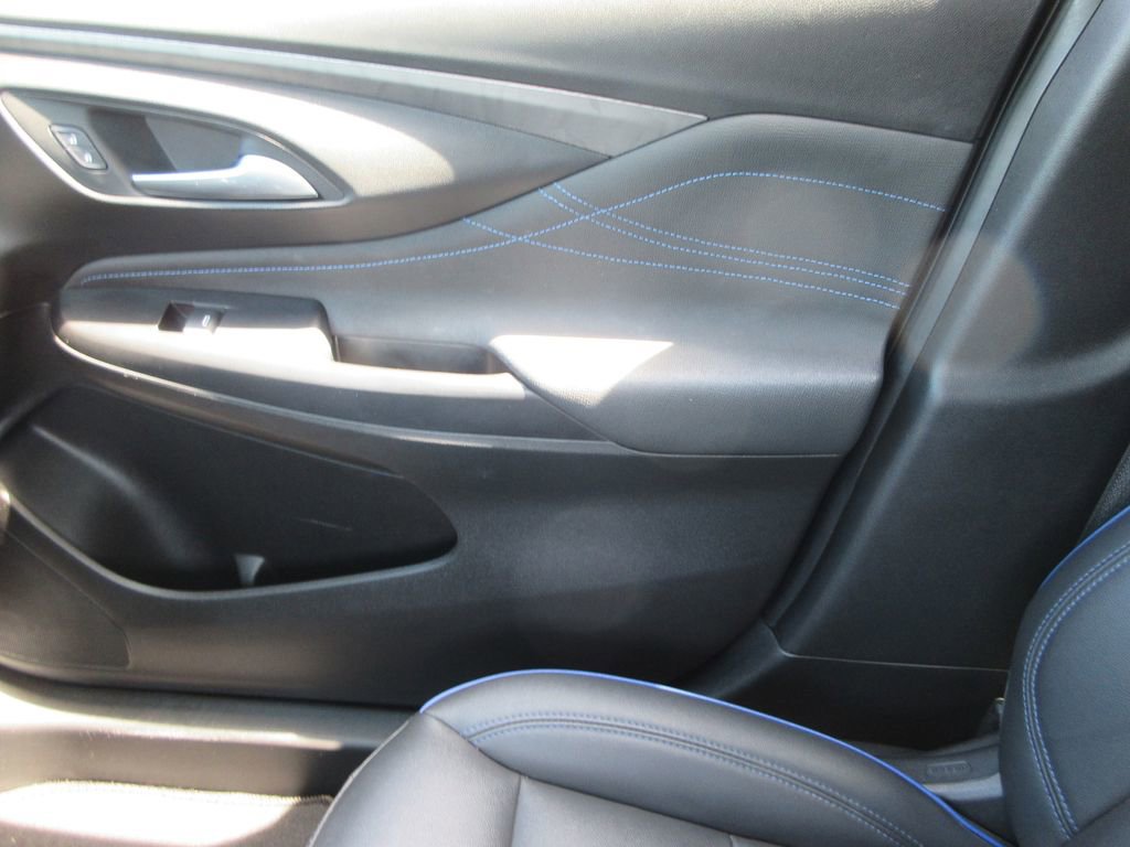Certified 2024 Buick Envista Sport Touring w/ Convenience I Package FWD image 34