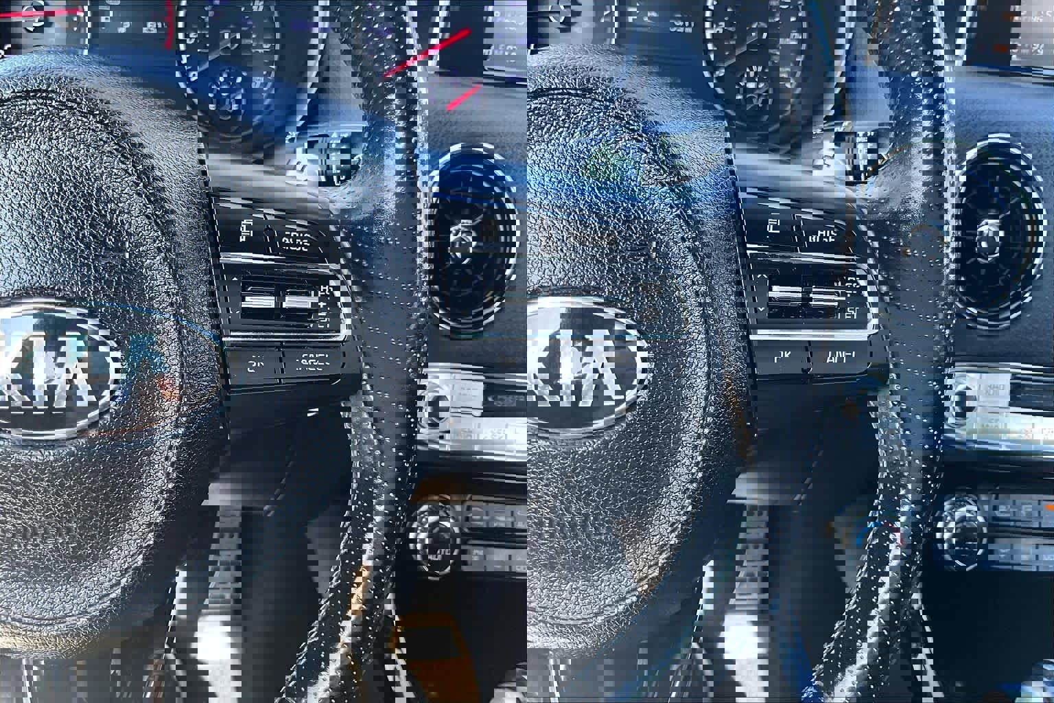 Used 2021 Kia Stinger GT-Line image 25