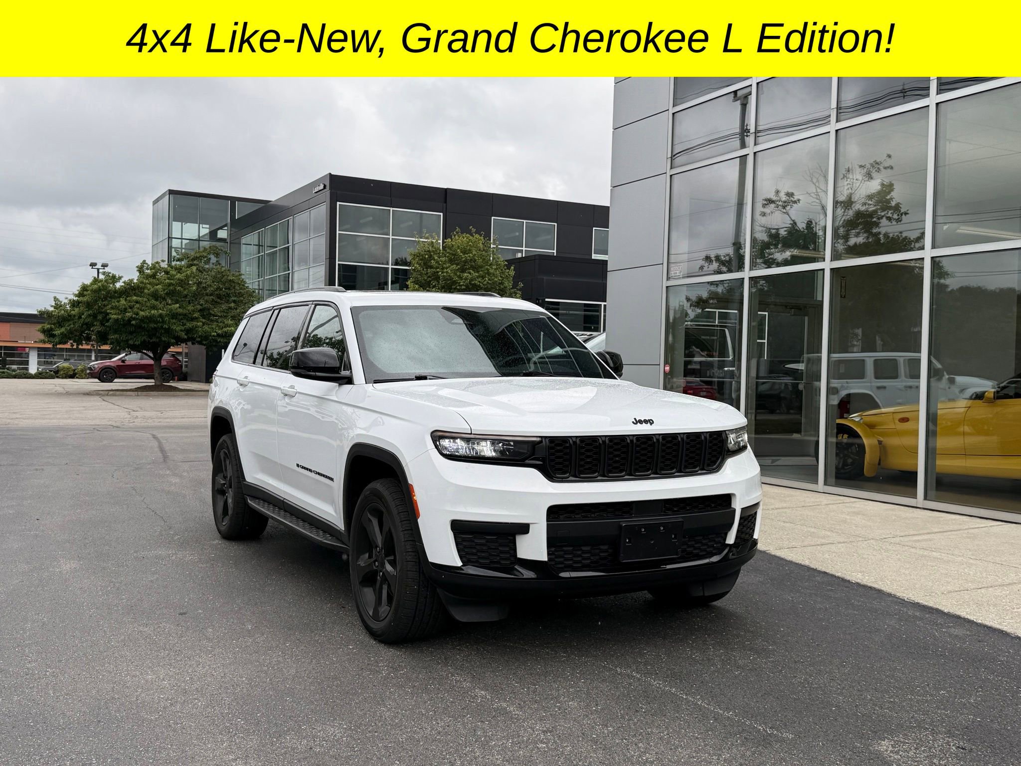 Used 2023 Jeep Grand Cherokee L Laredo