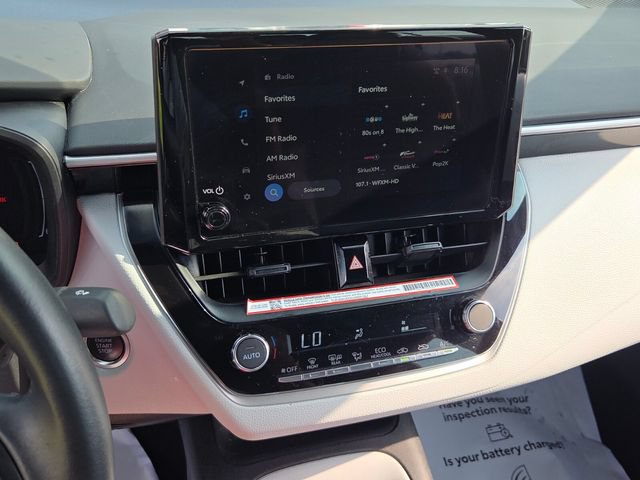 Used 2026 Toyota Corolla SE FWD image 18