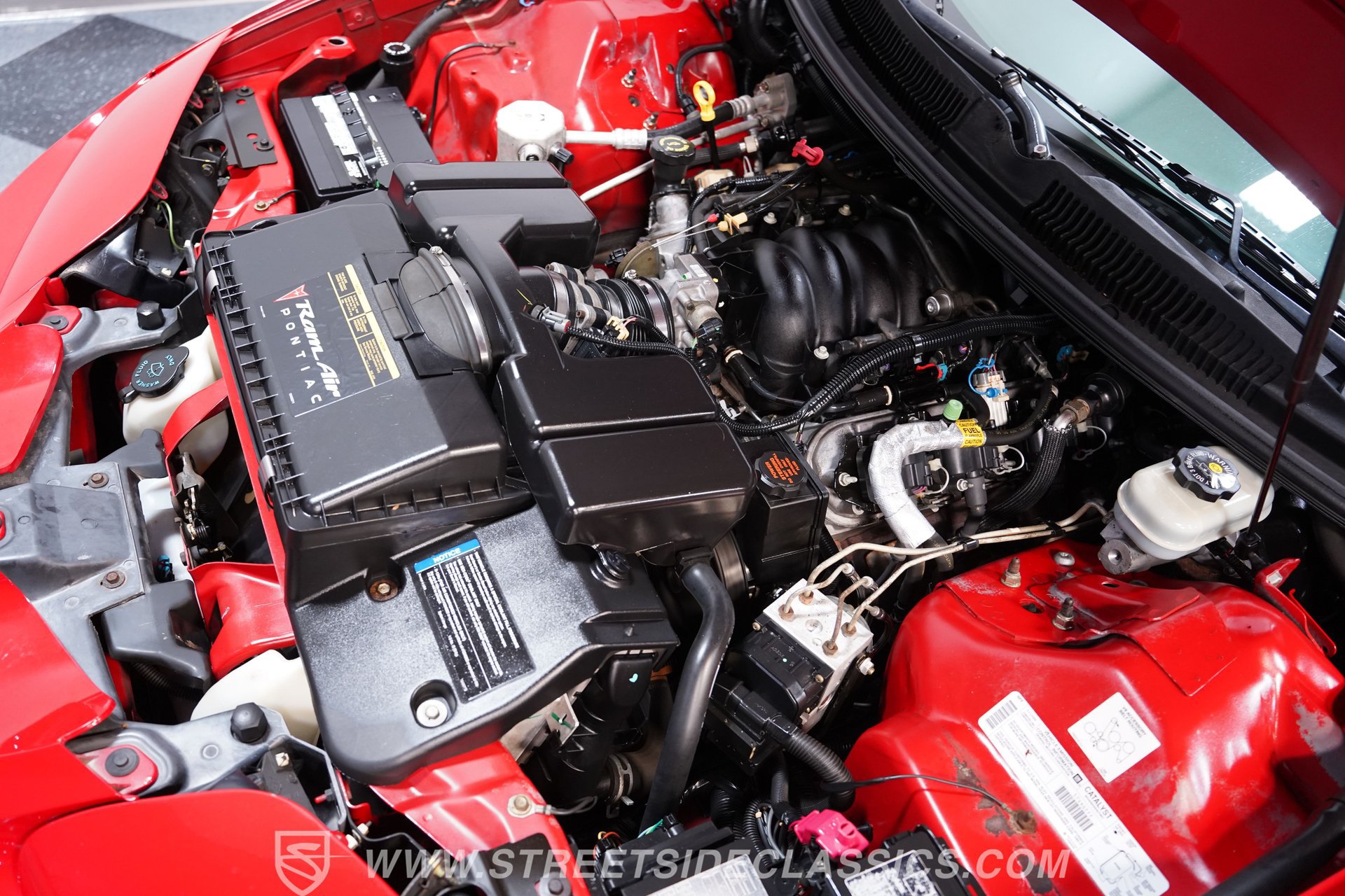 Used 2001 Pontiac Firebird Formula w/ Protection Group RWD image 26