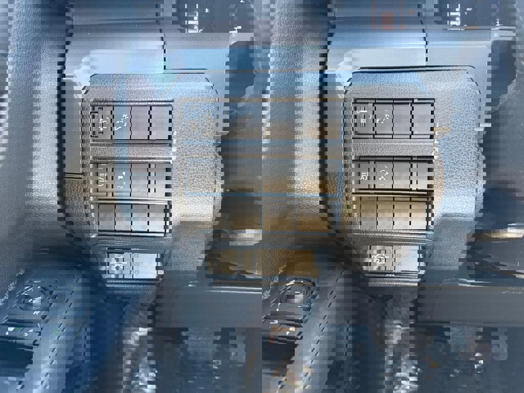 Certified 2026 Toyota Tacoma SR5 image 22