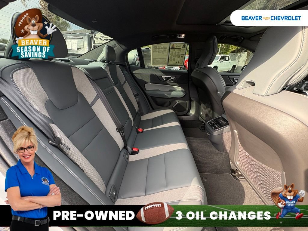 Used 2022 Volvo S60 B5 R-Design w/ Advanced Package FWD image 23