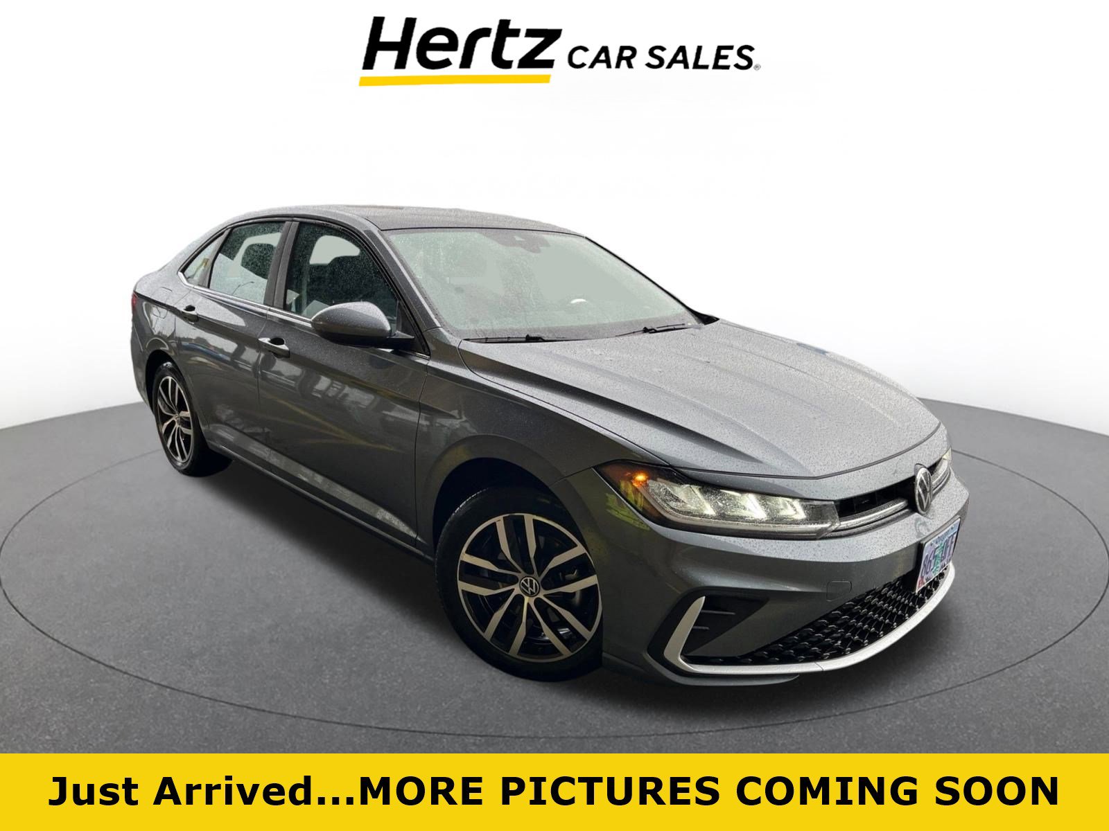 Used 2025 Volkswagen Jetta SE