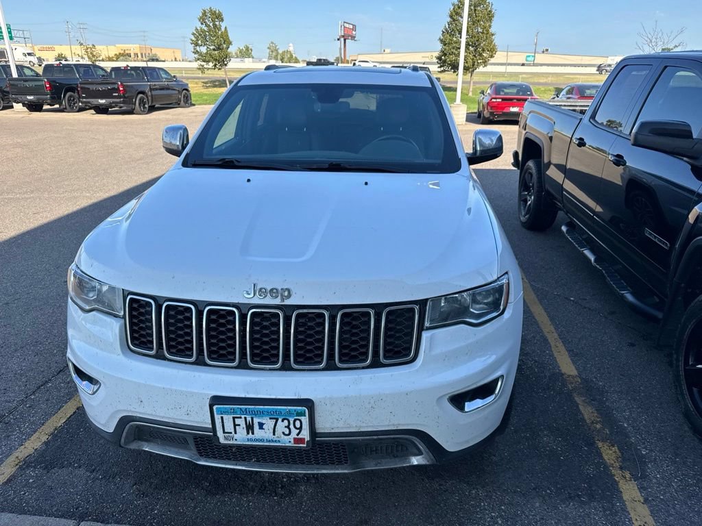 Used 2021 Jeep Grand Cherokee Limited w/ Trailer Tow Group IV AWD/4WD image 9