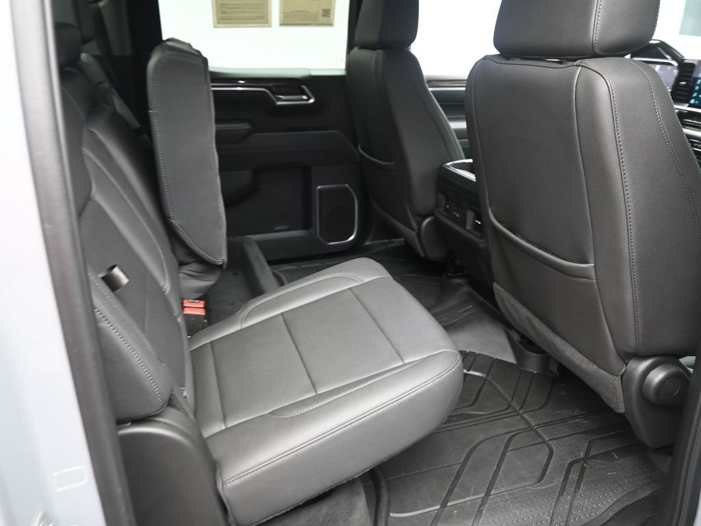 Used 2025 Chevrolet Silverado 1500 RST w/ Convenience Package II image 26