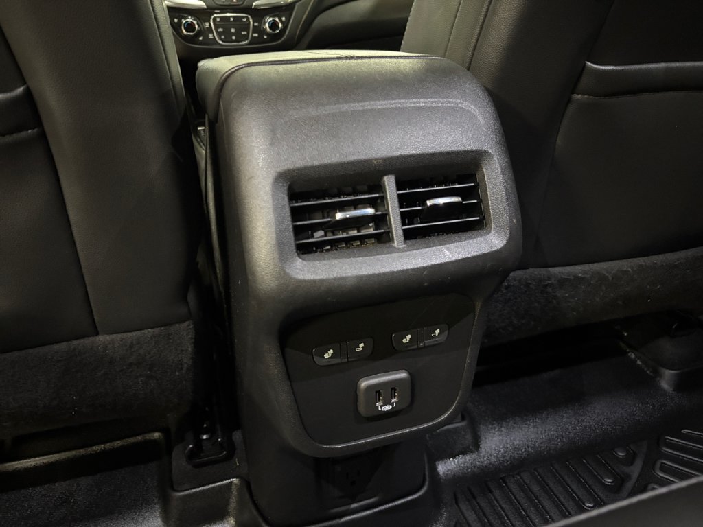 Used 2022 Chevrolet Equinox Premier AWD/4WD image 42