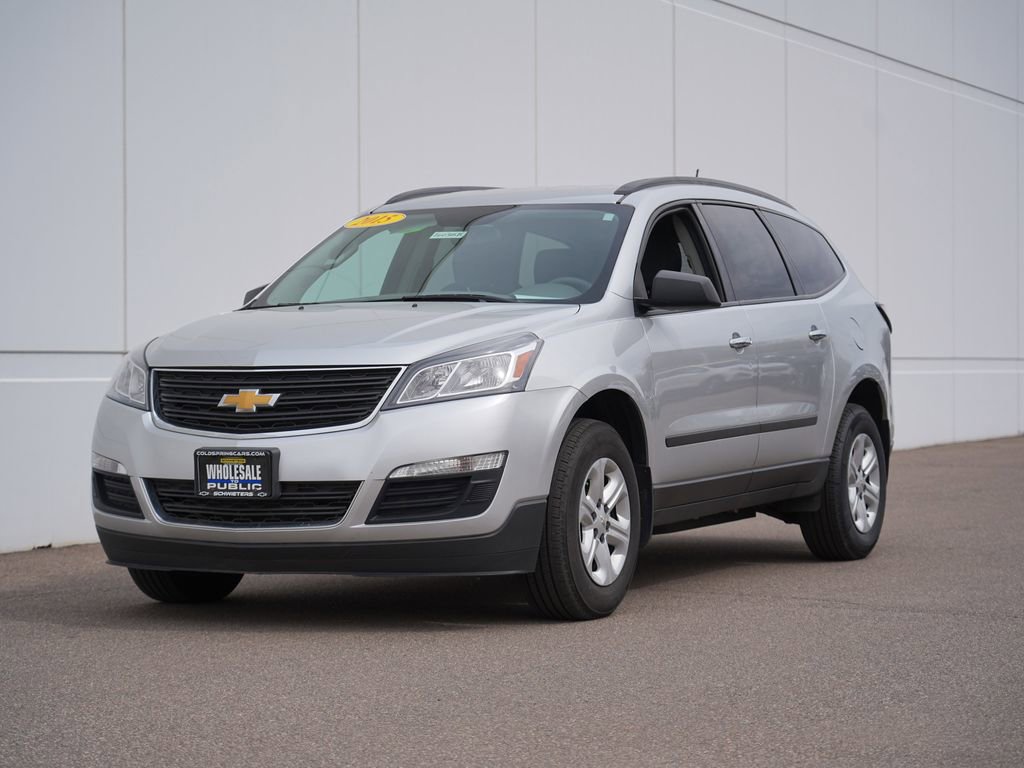 Used 2015 Chevrolet Traverse LS image 7