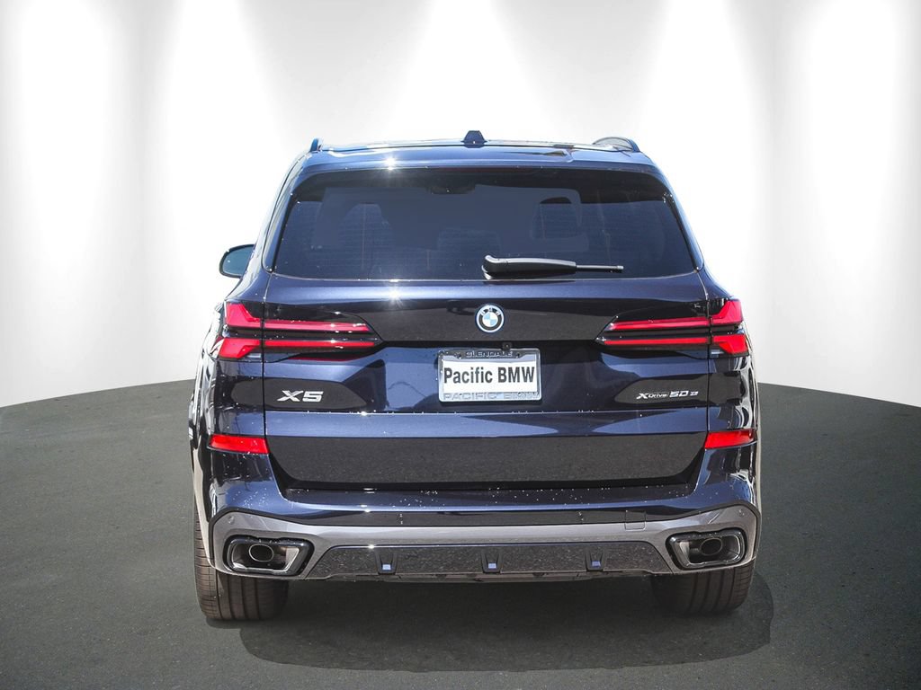 New 2026 BMW X5 xDrive50e w/ M Sport Package AWD/4WD image 5