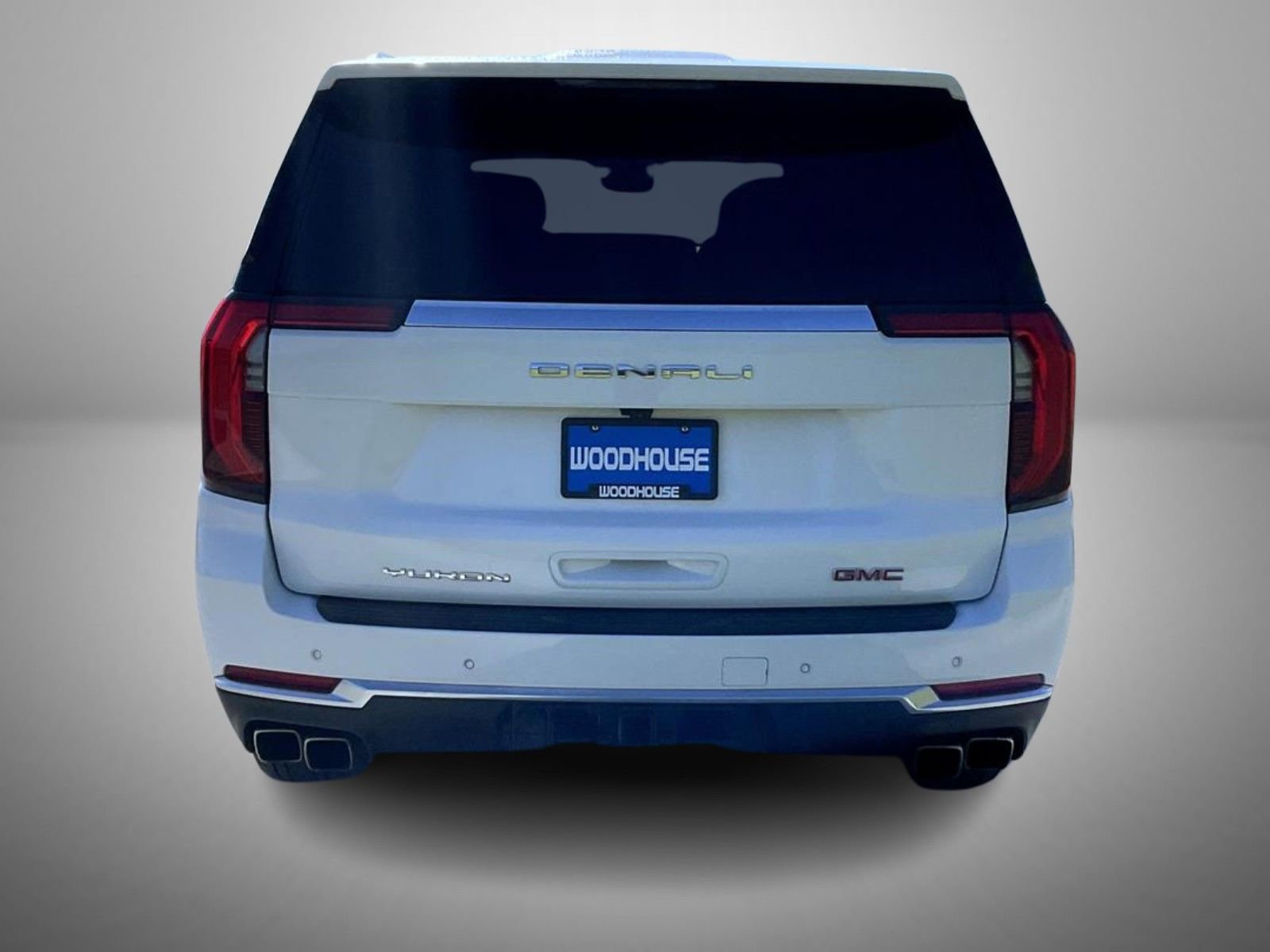Used 2025 GMC Yukon XL Denali AWD/4WD image 6