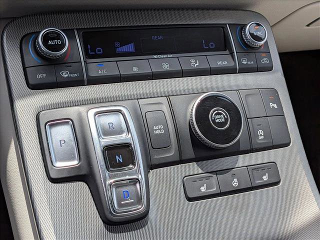 Used 2022 Hyundai Palisade SEL w/ 8P Bench Seat Package FWD image 11