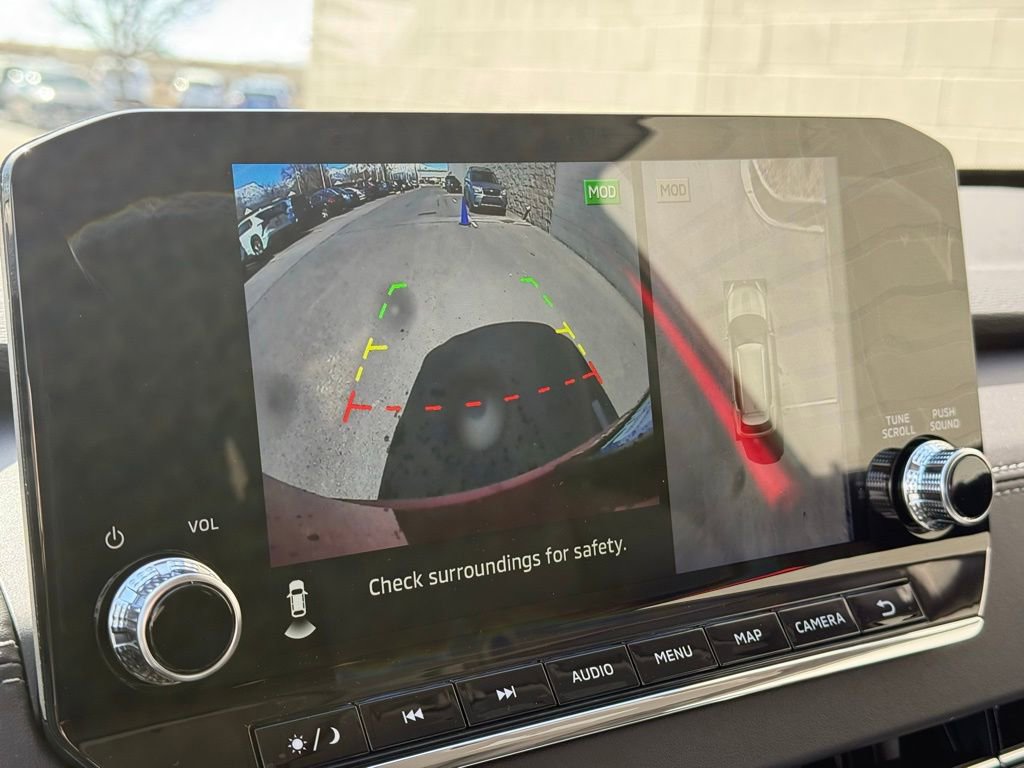 New 2025 Mitsubishi Outlander SEL image 16