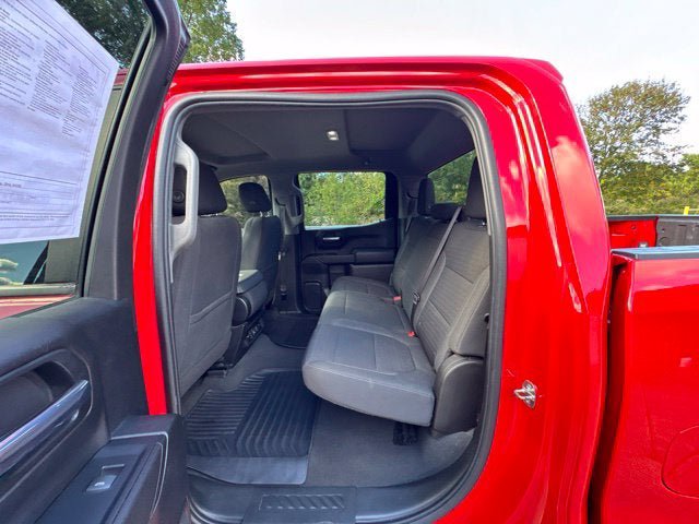 Used 2022 Chevrolet Silverado 1500 LT AWD/4WD image 19