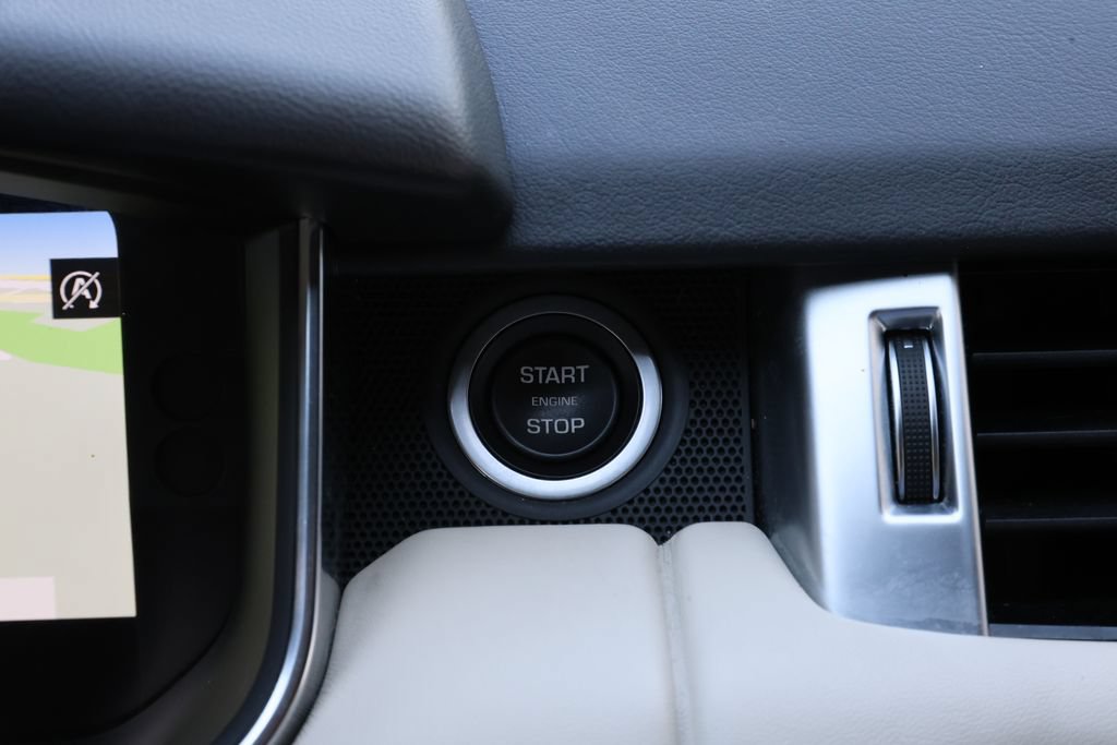 Used 2019 Land Rover Range Rover Sport HST AWD/4WD image 27