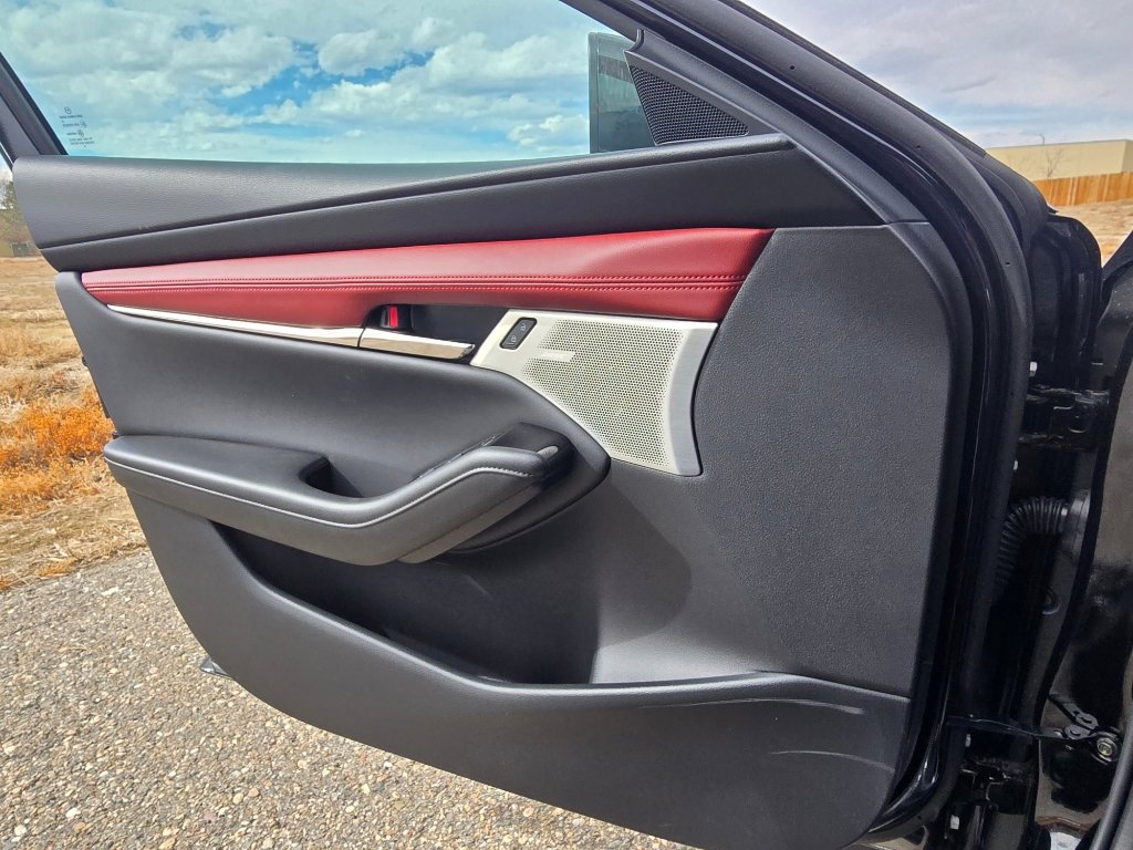 New 2026 MAZDA MAZDA3 Hatchback w/ Appearance Package image 17