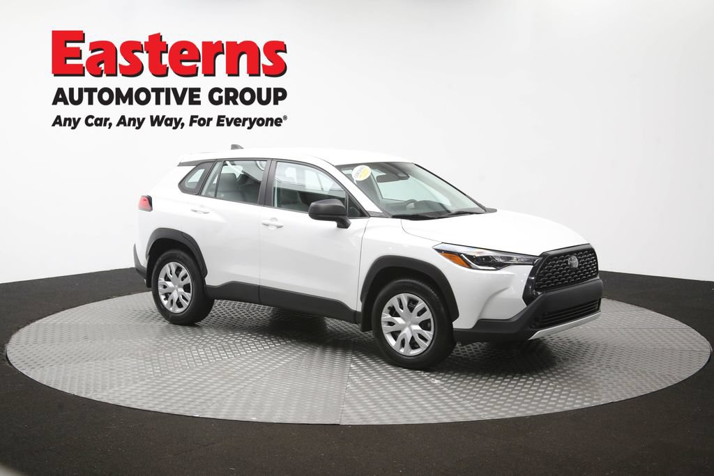 Used 2023 Toyota Corolla Cross L AWD/4WD image 50