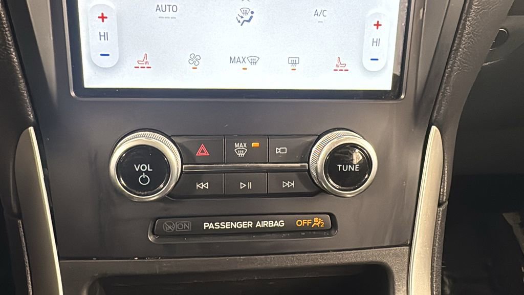 Used 2023 Ford Edge SEL image 27