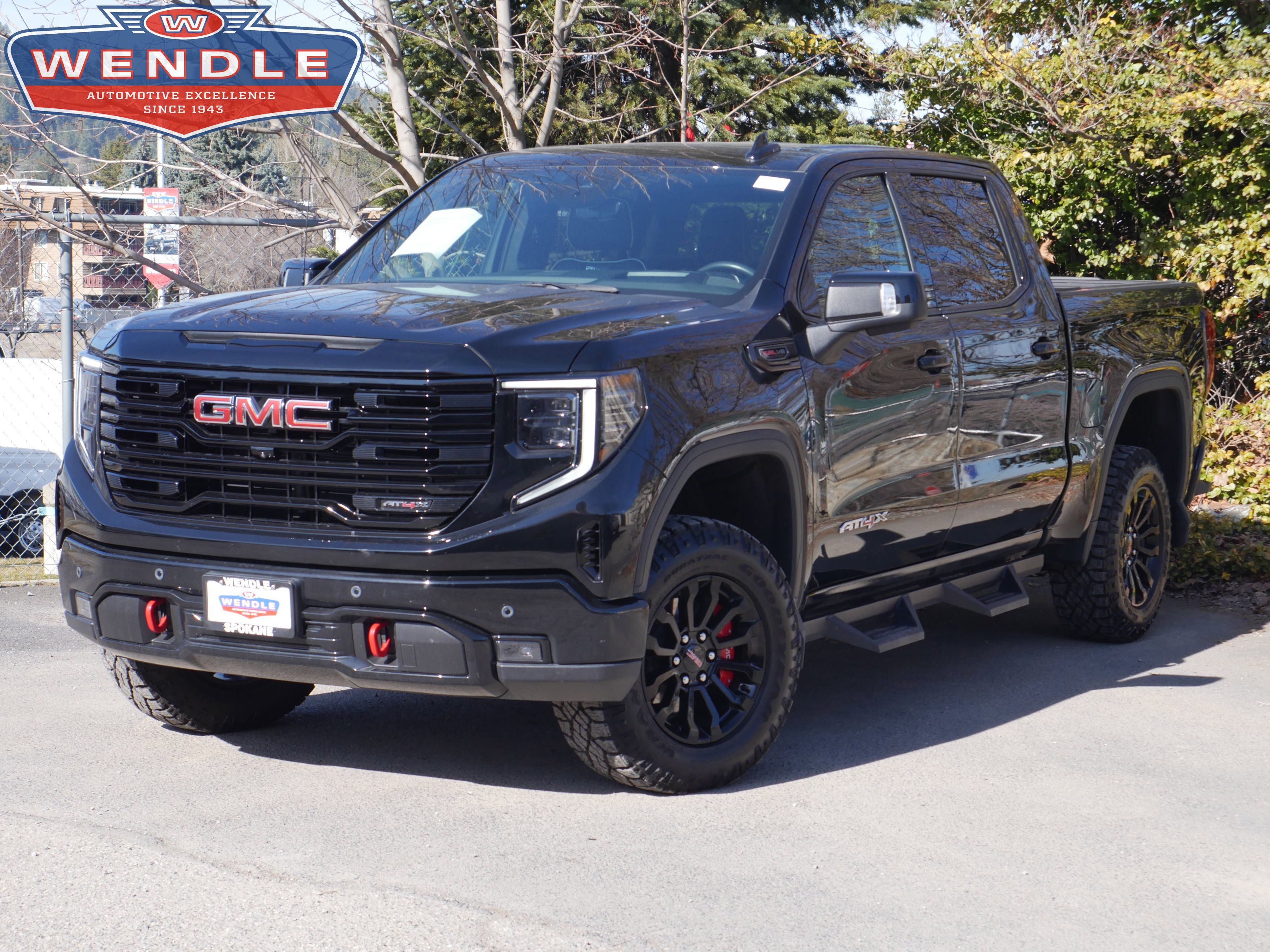 Used 2022 GMC Sierra 1500 AT4X video 1