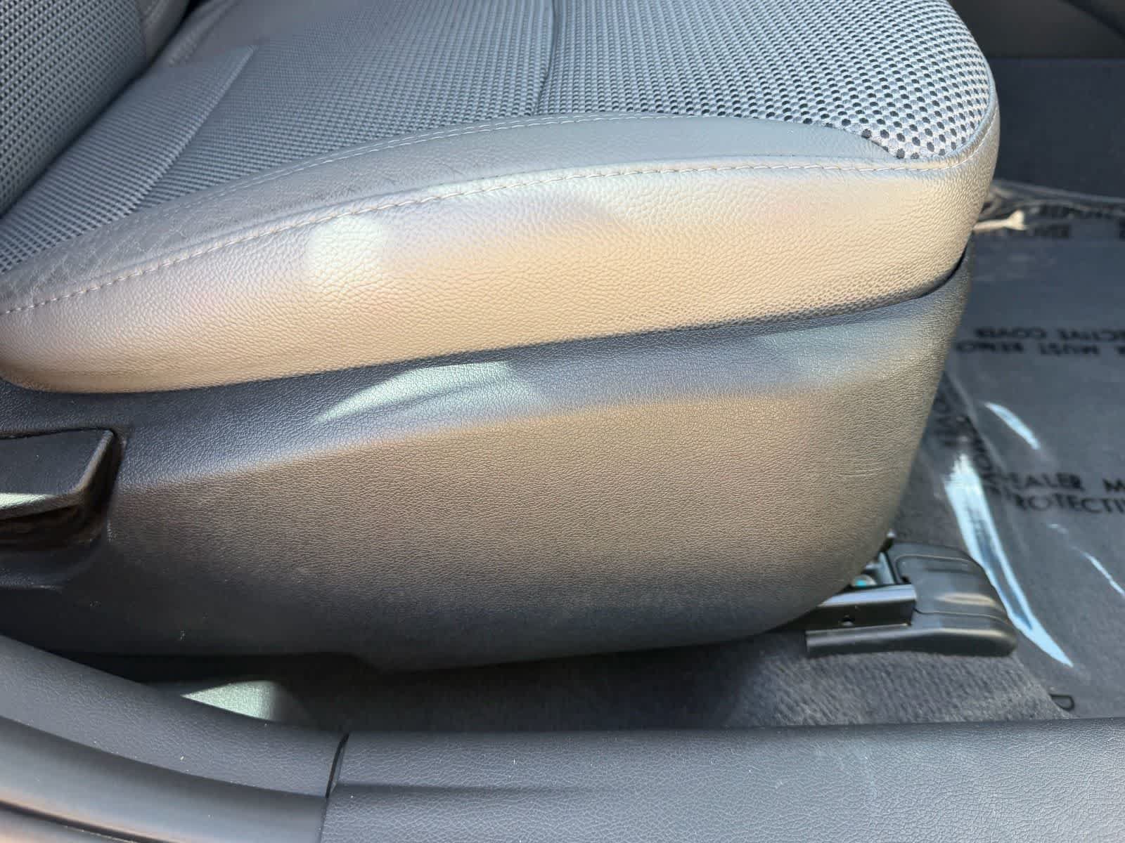 Used 2011 Hyundai Sonata SE FWD image 14