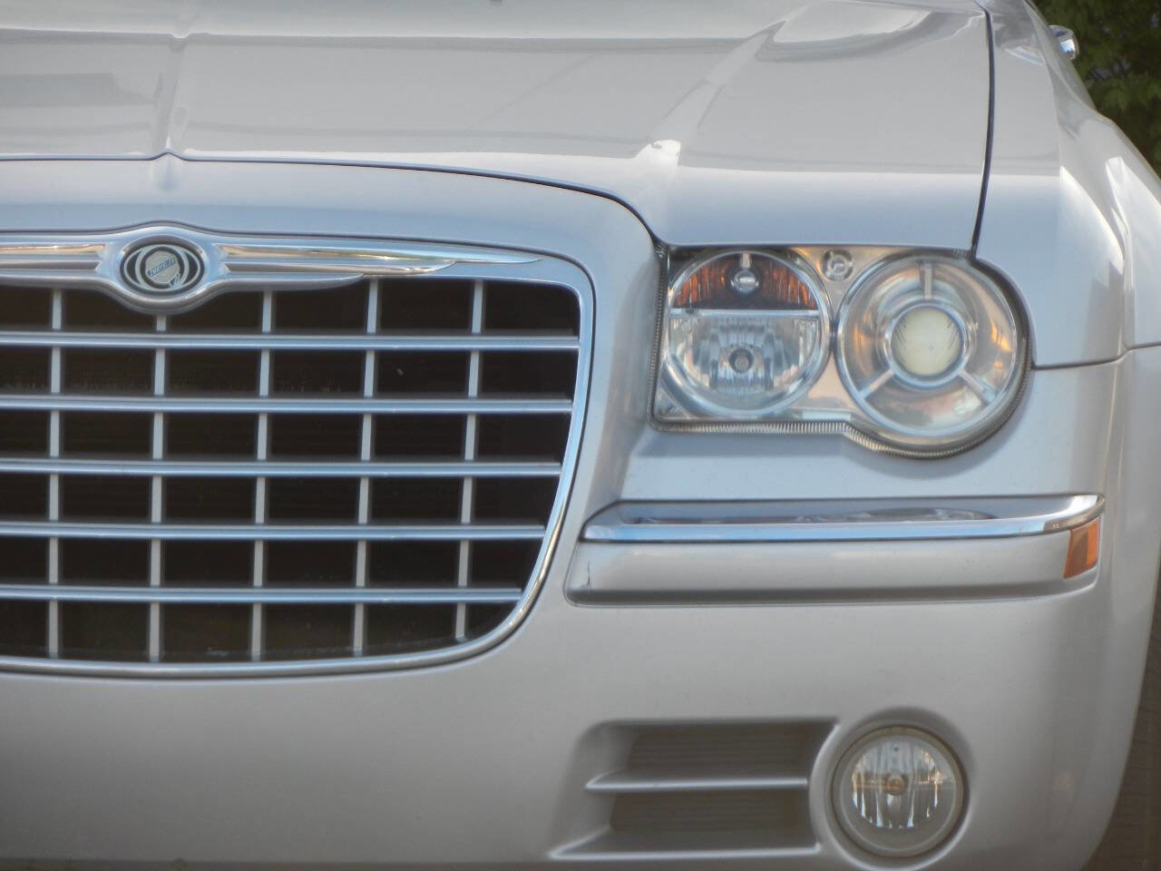 Used 2007 Chrysler 300 C RWD image 9