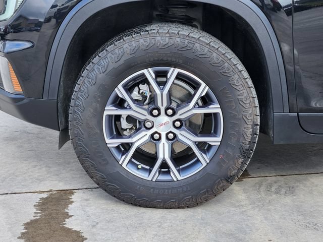 Used 2026 GMC Acadia AT4 w/ Luxury Package AWD/4WD image 11