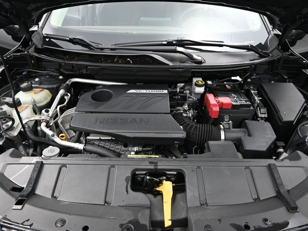 Used 2023 Nissan Rogue S image 14