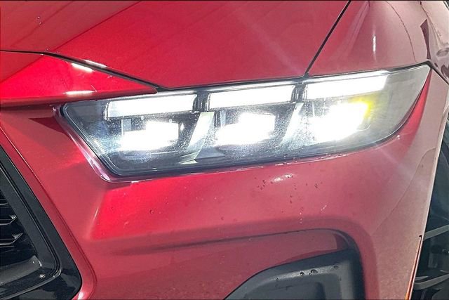 Used 2024 Ford Mustang GT Premium image 33