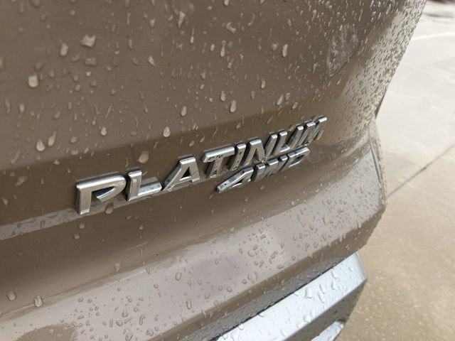 Used 2024 Nissan Pathfinder Platinum w/ Cargo Package image 10