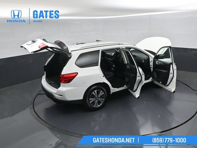 Used 2019 Nissan Pathfinder SL AWD/4WD image 56
