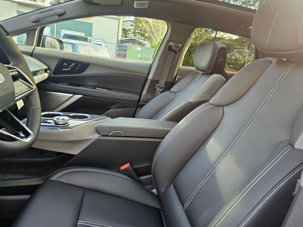 New 2026 Cadillac Optiq Luxury 1 RWD image 25