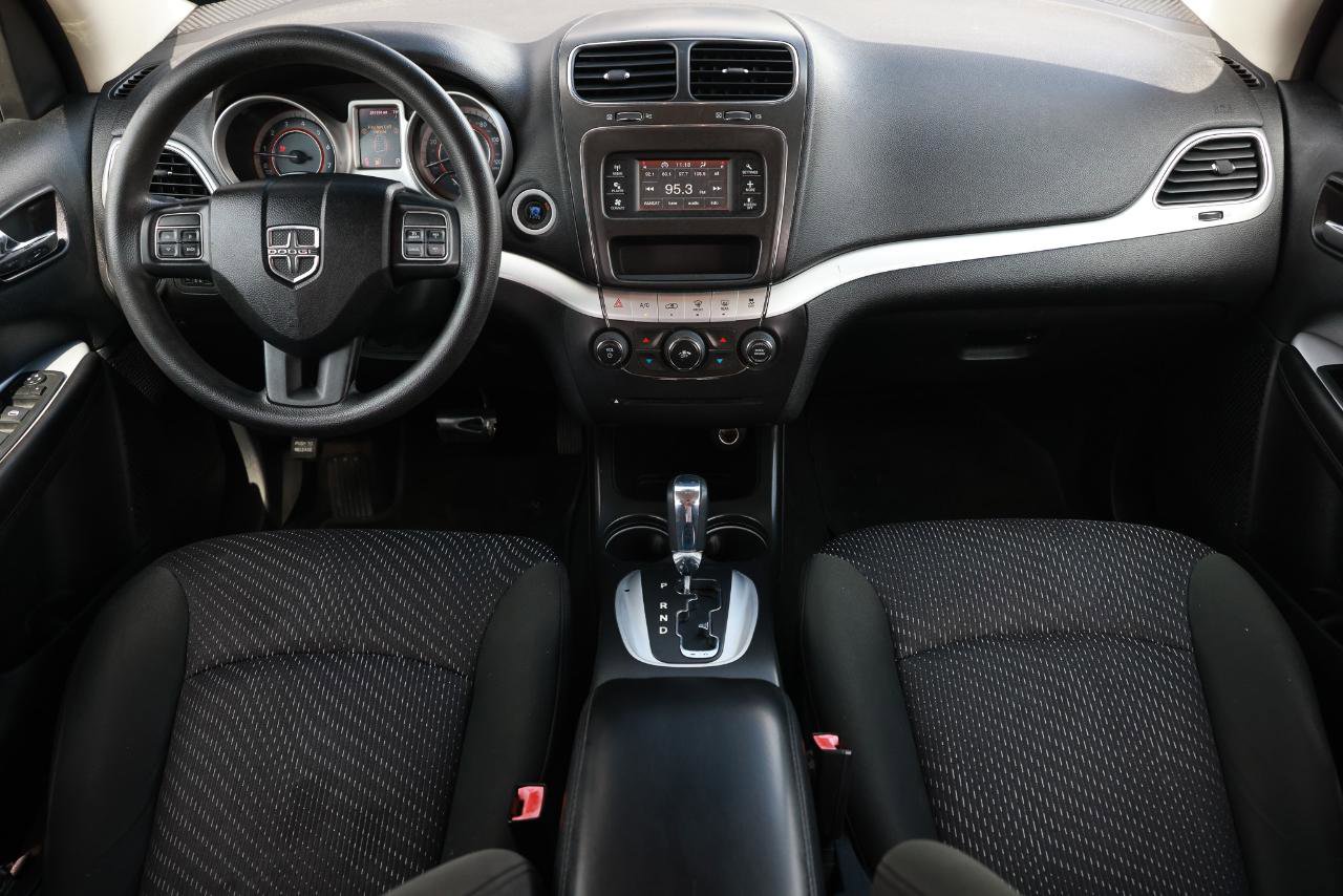 Used 2012 Dodge Journey SXT w/ Flexible Seating Group image 2