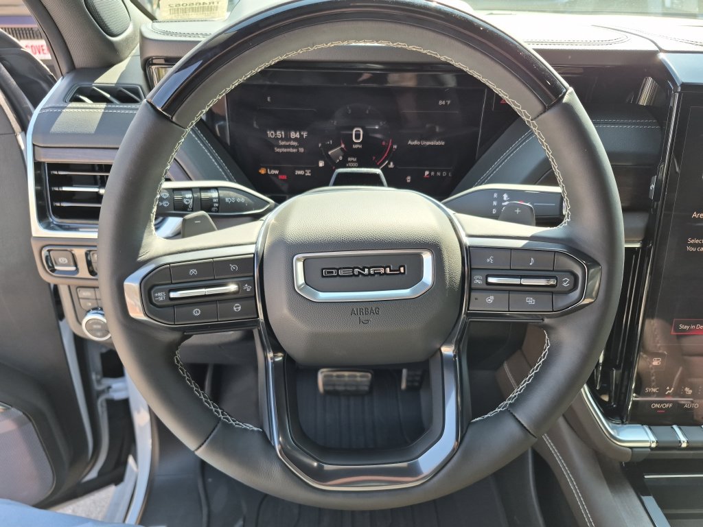 New 2026 GMC Yukon Denali Ultimate w/ LPO, Floor Liner Package AWD/4WD image 20
