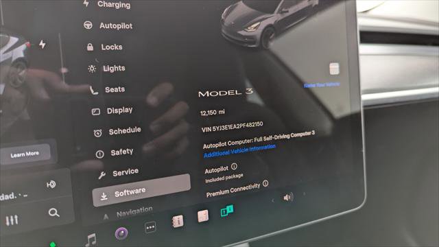 Used 2023 Tesla Model 3 Standard Range RWD image 26