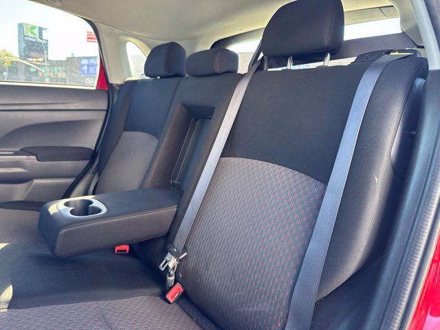 Used 2018 Mitsubishi Outlander Sport LE AWD/4WD image 26